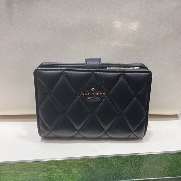 Kate Spade Carey Medium Compartment Bifold Wallet 
COLOR: Black
NWT - Picture 5 of 16